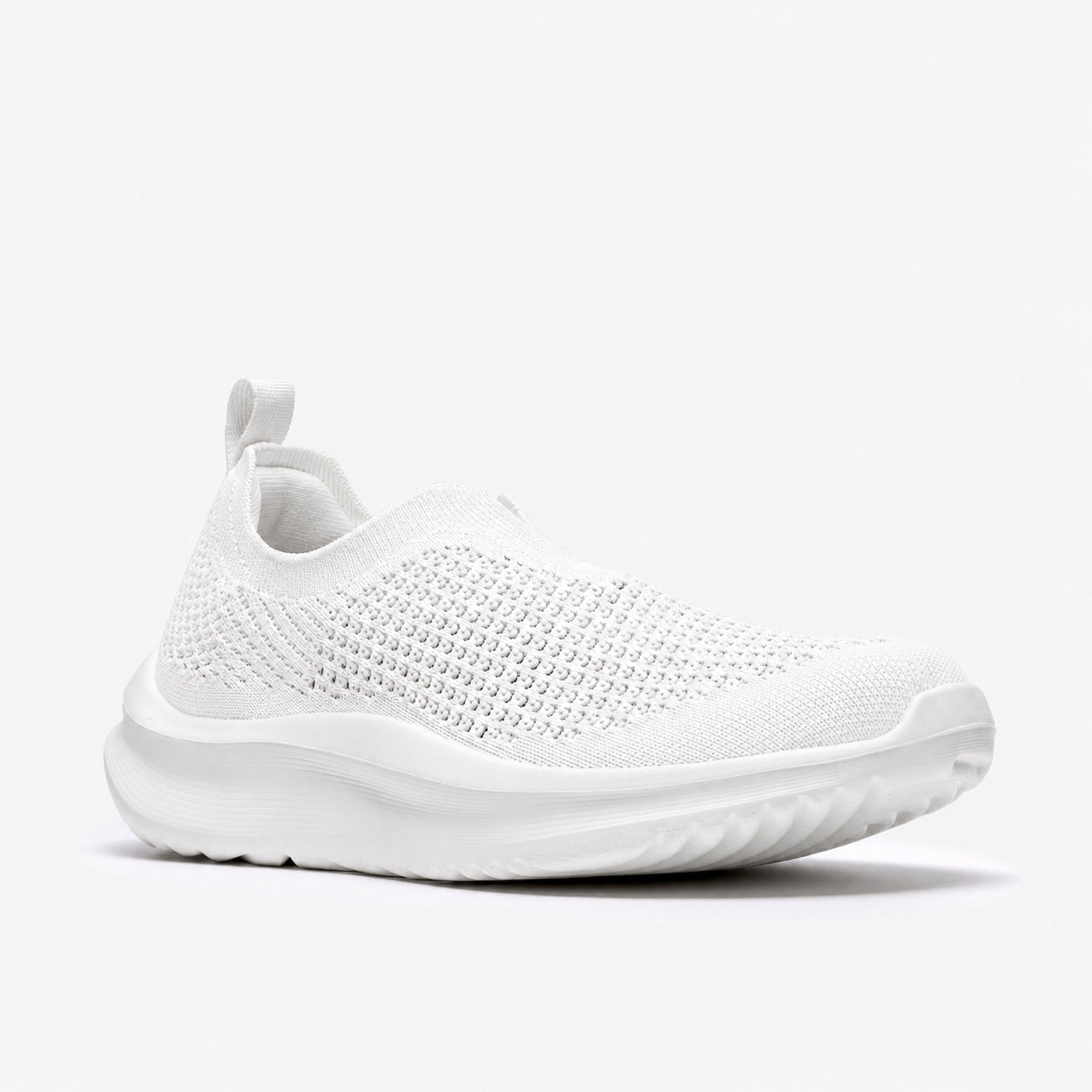 Solevana Knit Lightweight Breathable Sneakers – All-Day Comfort Walking Shoes 👟
